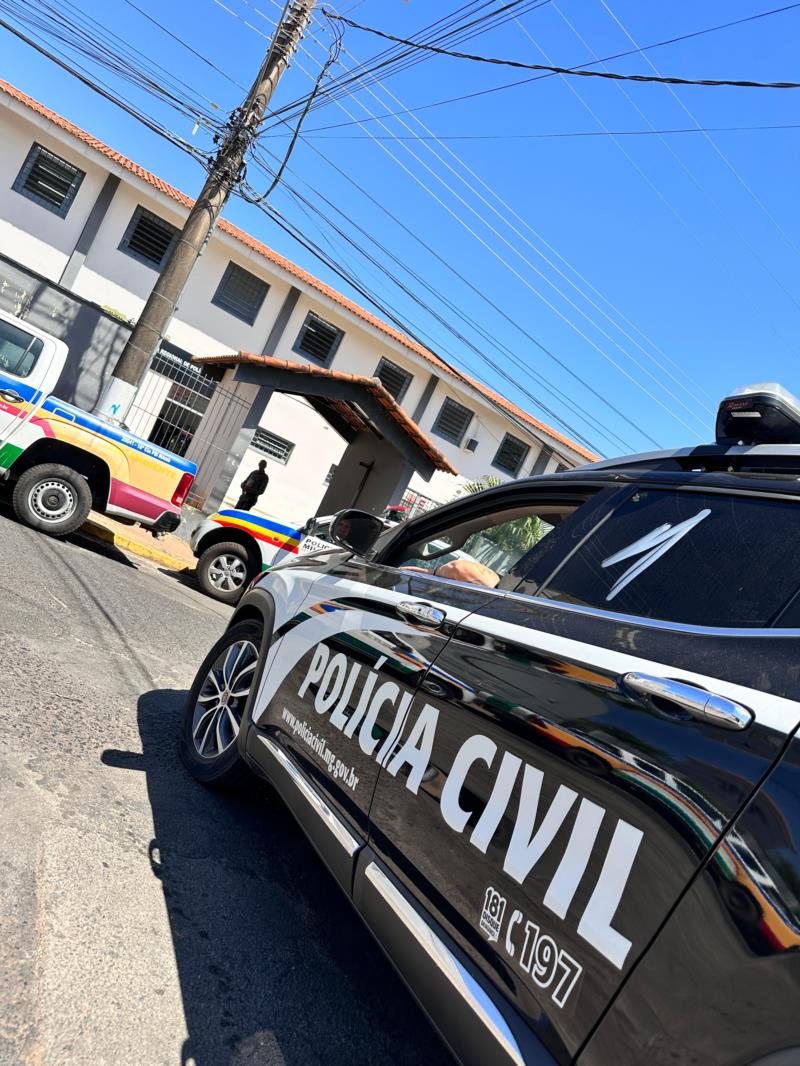 Na Operação Revoada, Polícia Civil faz prisões e apreensões, inclusive de quase 300 pássaros em Guaxupé 