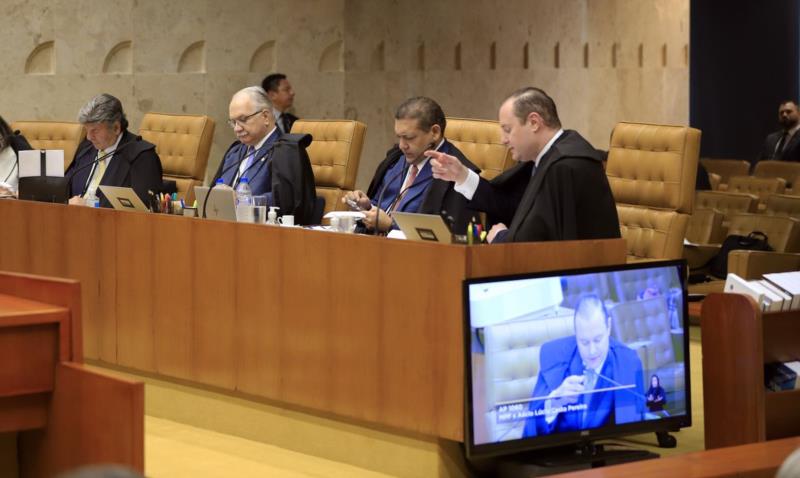CONDENAÇÃO DE GOLPISTAS À PRISÃO É EXEMPLAR