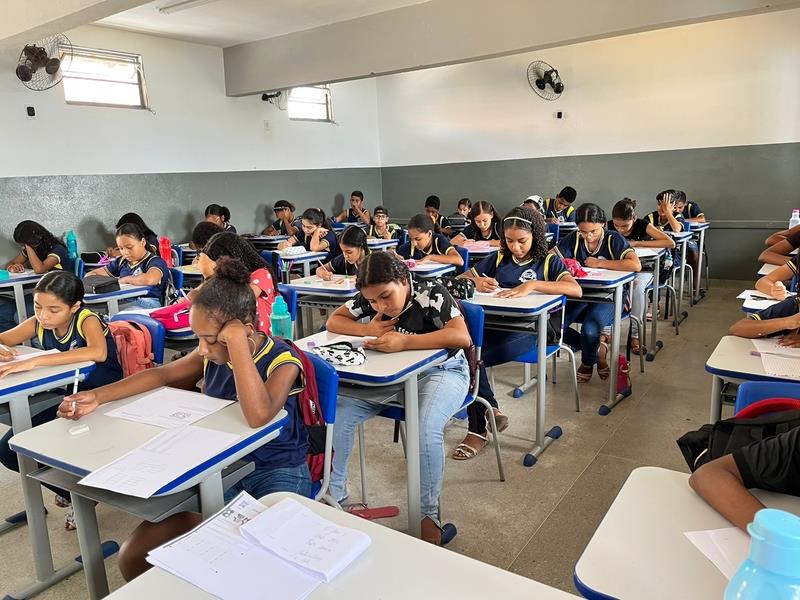 Minas divulga classificação preliminar de candidatos às vagas de contratação e convocação temporárias da rede estadual