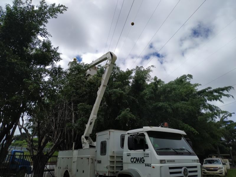 Cemig investe mais de R$ 1,5 milhão na prevenção e manutenção da rede de distribuição de Guaxupé 