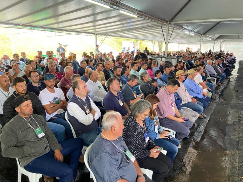 Cooxupé apresenta balanço de 2023 com distribuição de mais de R$100 milhões para cooperados
