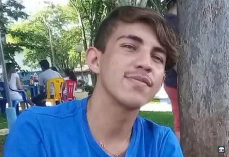 Nota de Falecimento - André Luiz de Freiria Xavier Filho, aos 26 anos 