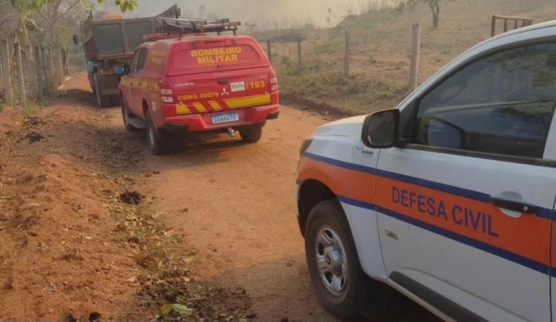 Vários incêndios em vegetação em Guaxupé e região fazem Bombeiros suplicar à população para que não façam mais queimadas 