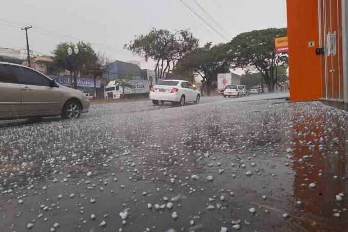 Minas começa a semana em alerta de tempestade e granizo para 700 das 856 cidades, incluindo Guaxupé 
