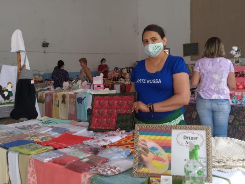 Feira de Artesanato em Guaxupé reúne 19 talentos